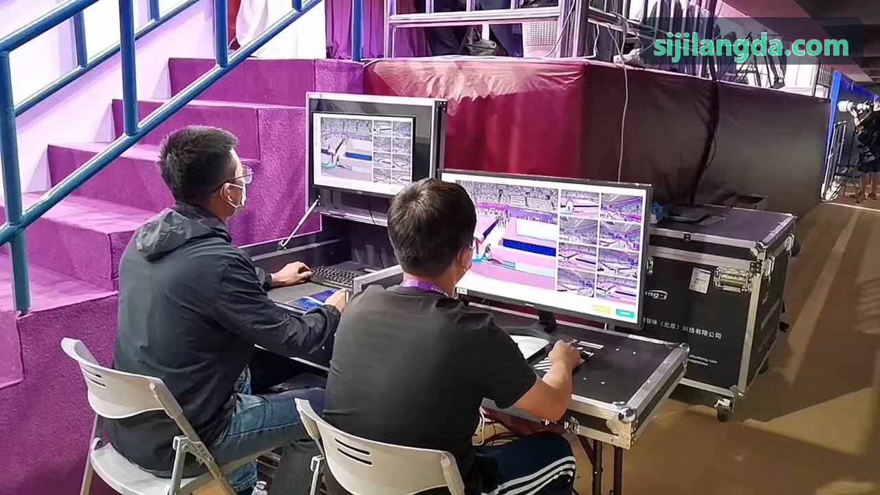 四季官网-液压升降篮球架